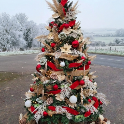 Service de Location — Sapin de Noël de 200cm Artificiel & Décoré (Copie)